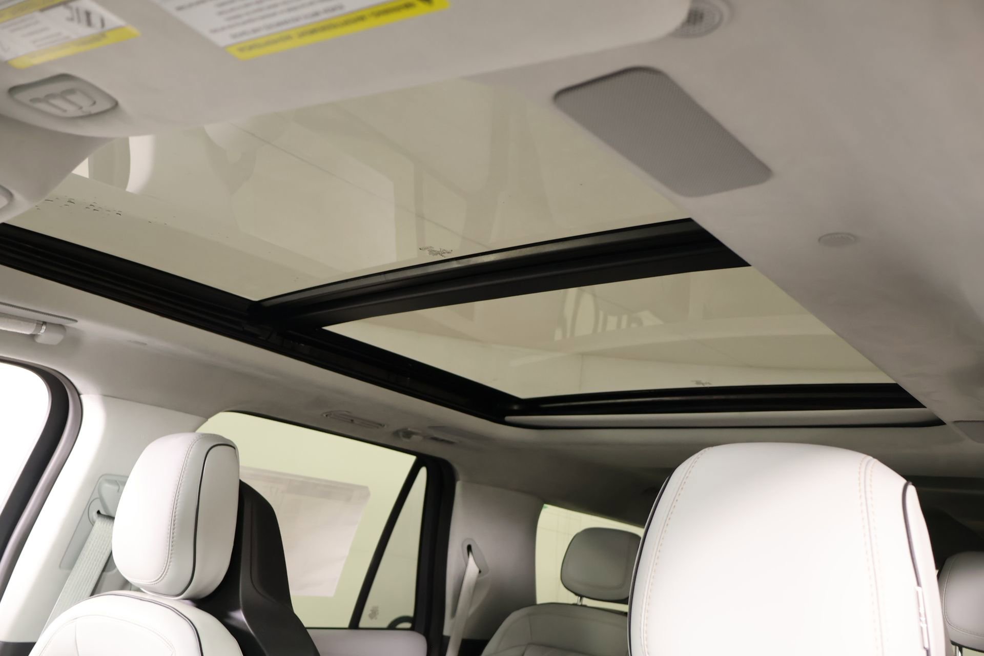 New 2026 Lincoln Navigator L Black Label w/ Black Label Special Edition image 17