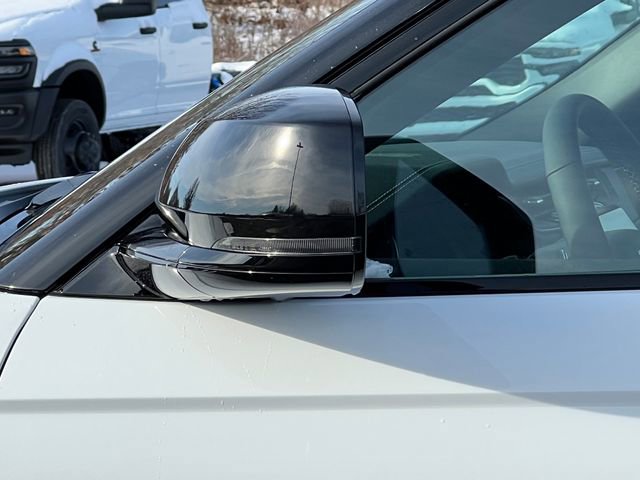 New 2025 Jeep Grand Cherokee Limited w/ Trailer Tow Package image 41