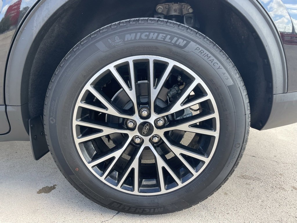 Used 2023 Ford Escape Active image 17