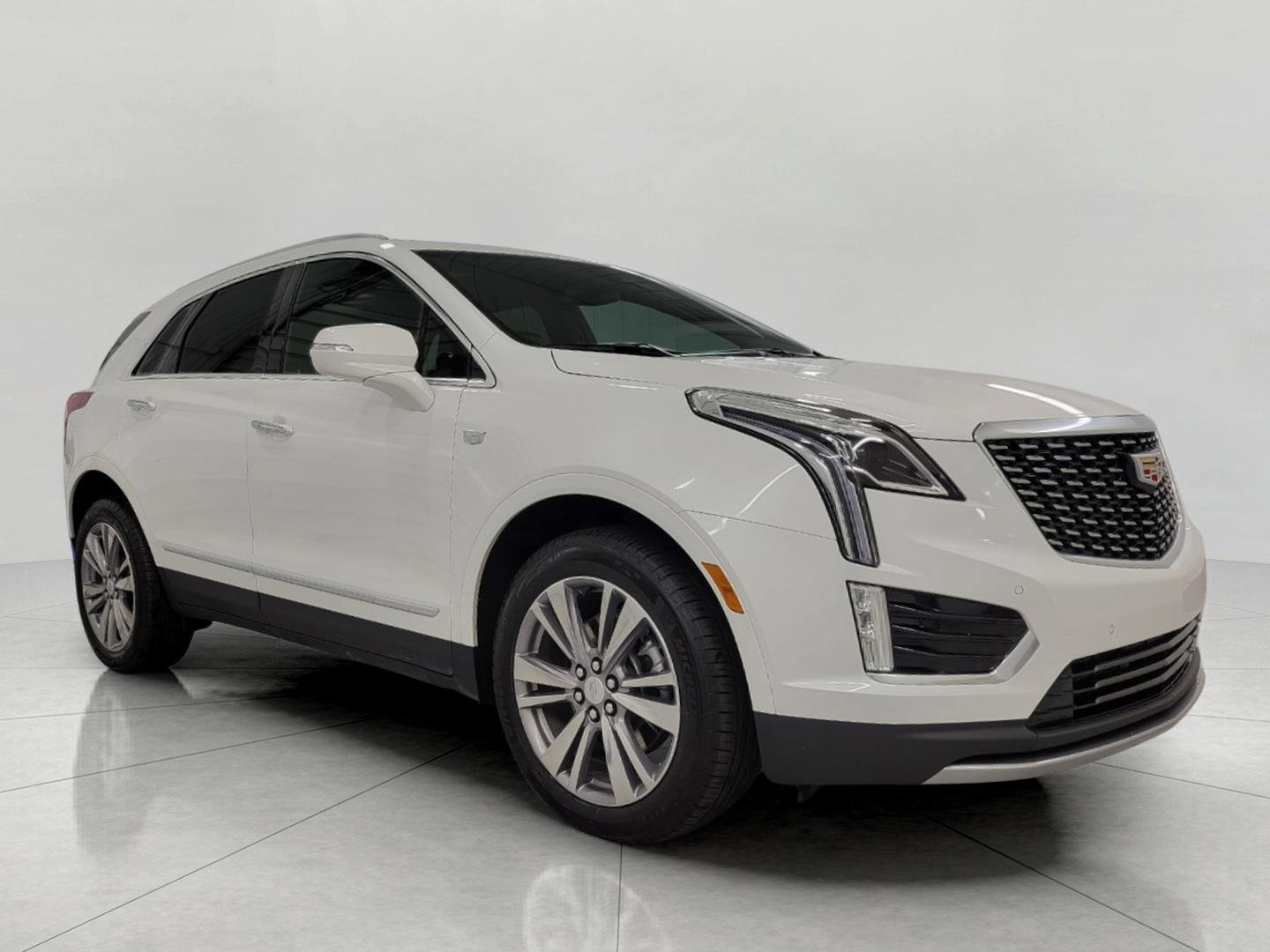 Certified 2025 Cadillac XT5 Premium Luxury