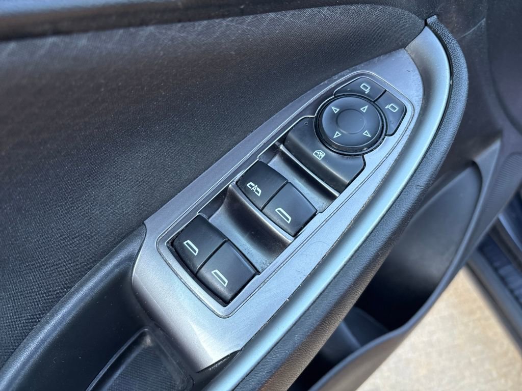 Used 2023 Chevrolet Malibu LT image 18