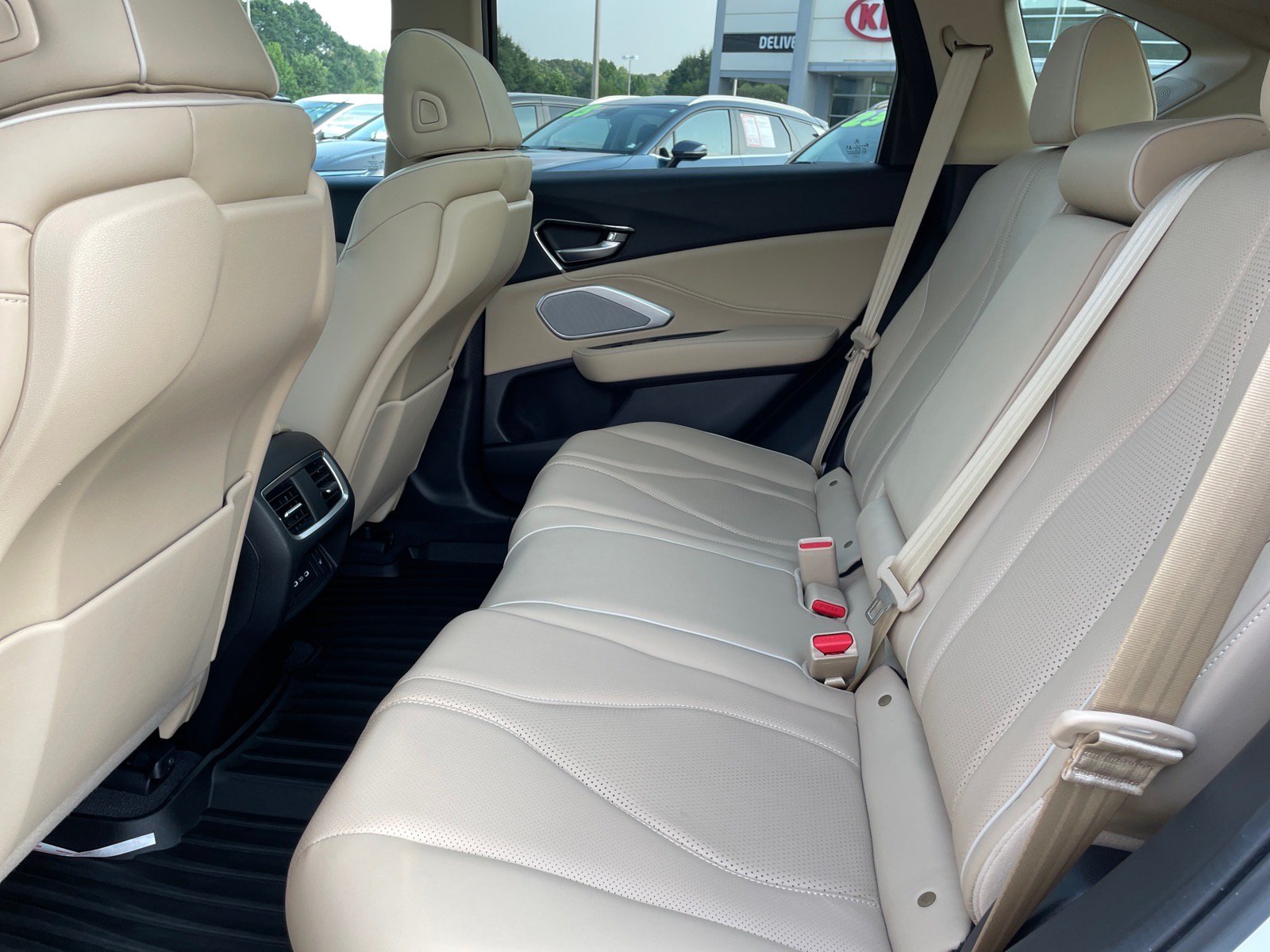 Used 2024 Acura RDX SH-AWD w/ Advance Package image 11