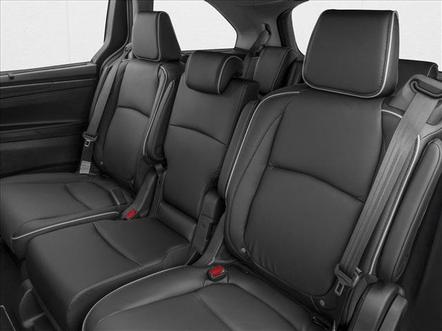 New 2026 Honda Odyssey Touring image 9