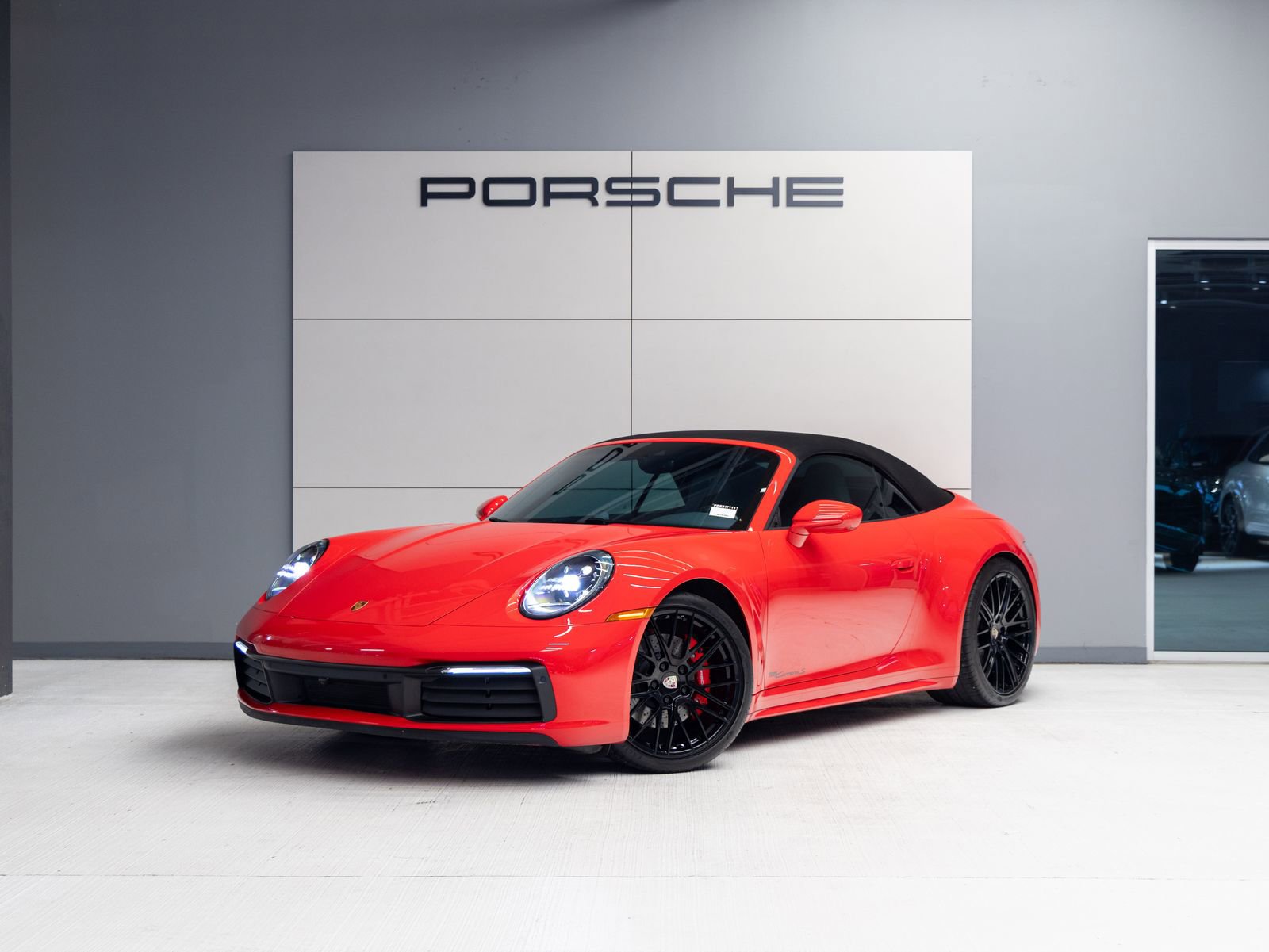 Certified 2023 Porsche 911 Carrera S image 1