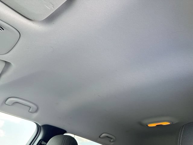 Used 2021 Chevrolet TrailBlazer LT w/ Convenience Package FWD image 10