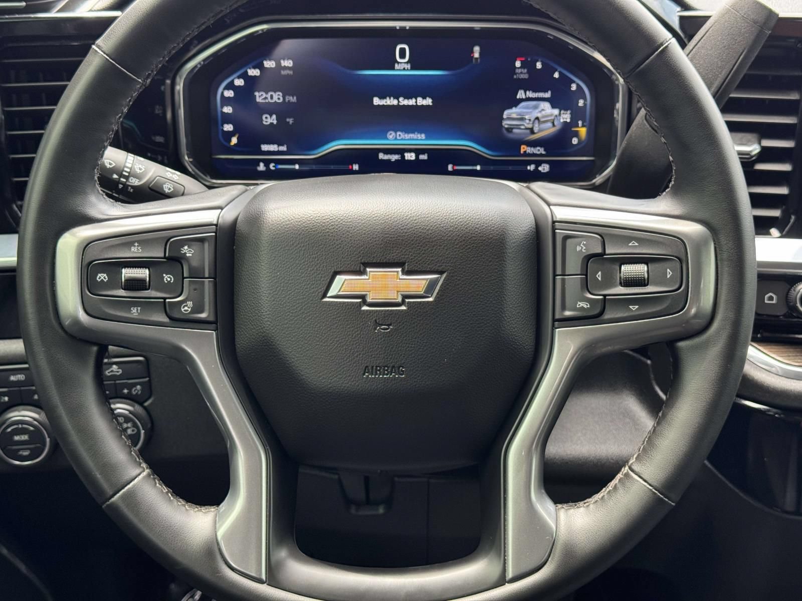 Used 2024 Chevrolet Silverado 1500 LT AWD/4WD image 14