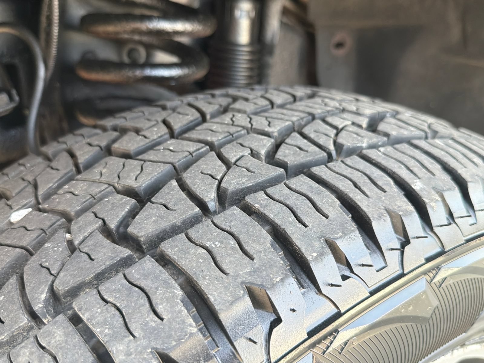 Used 2014 Ford F350 Platinum w/ FX4 Off-Road Package AWD/4WD image 30