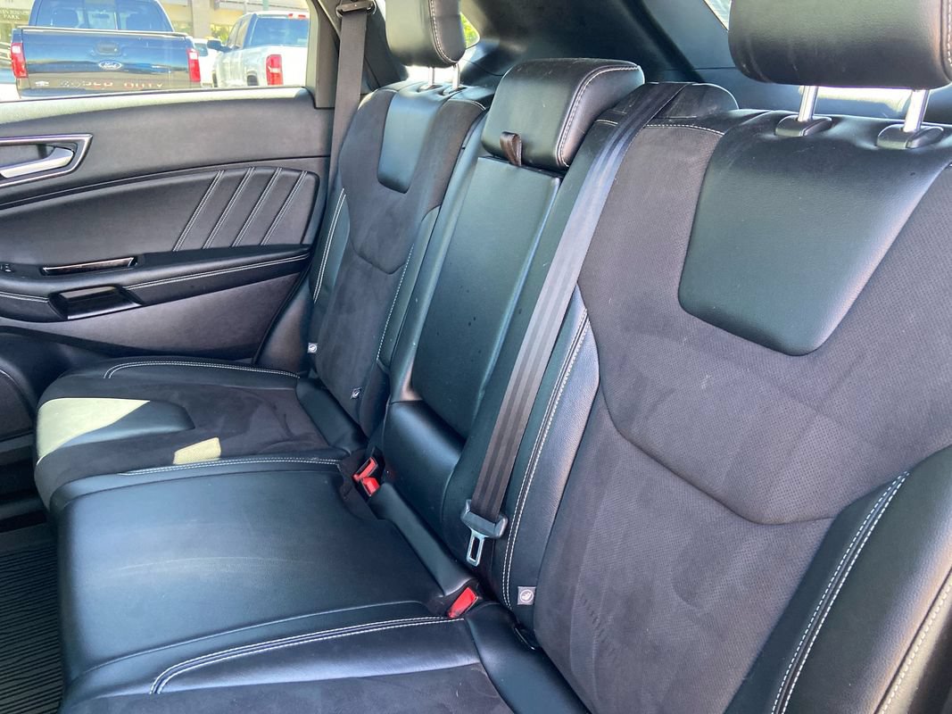Used 2020 Ford Edge ST w/ Equipment Group 401A AWD/4WD image 25