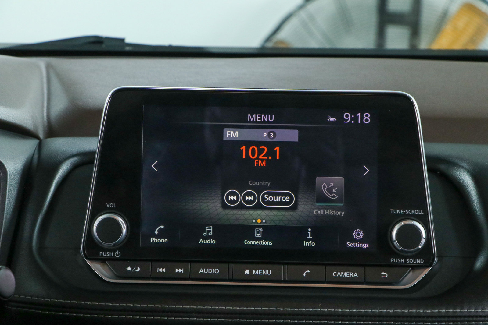 Used 2022 Nissan Rogue SV FWD image 19