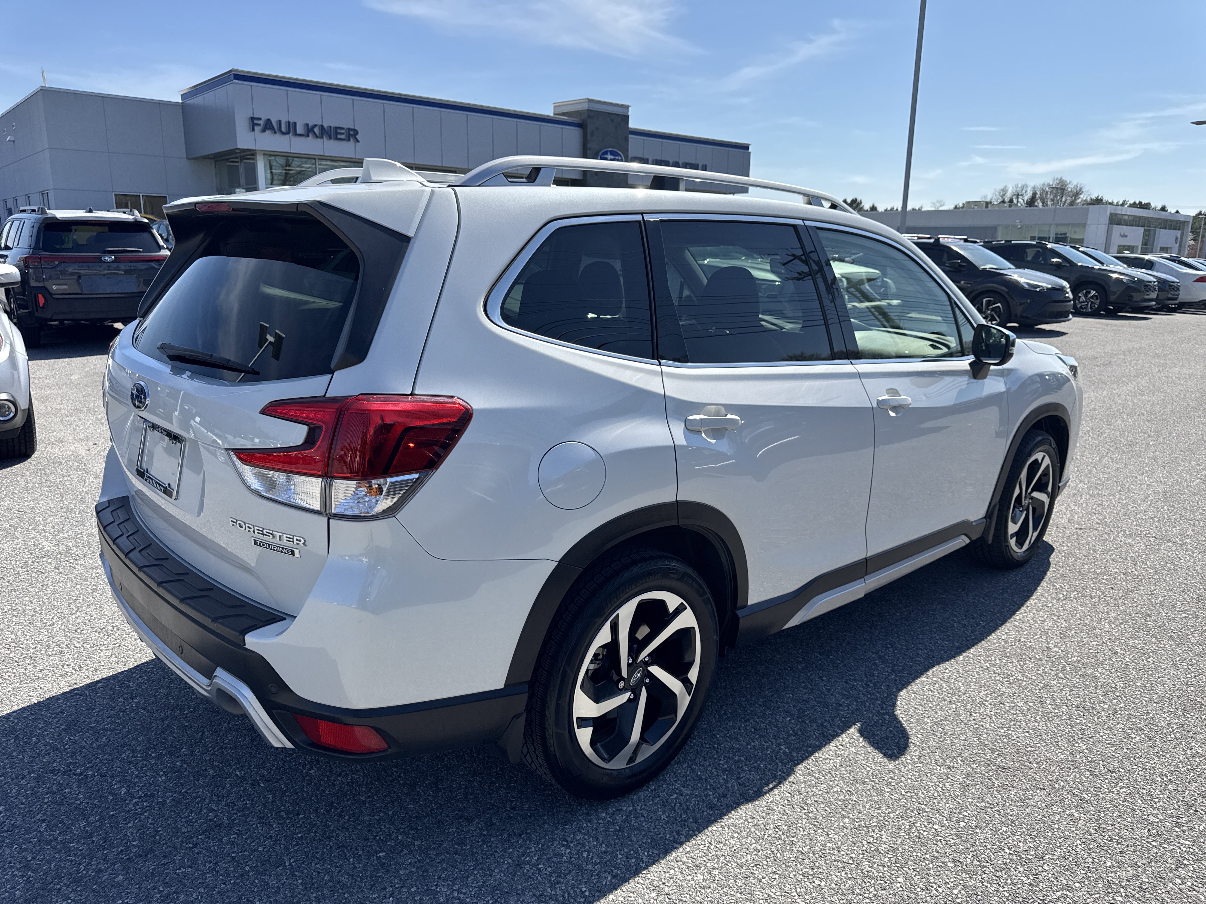 Used 2022 Subaru Forester Touring w/ Popular Package #2 image 26