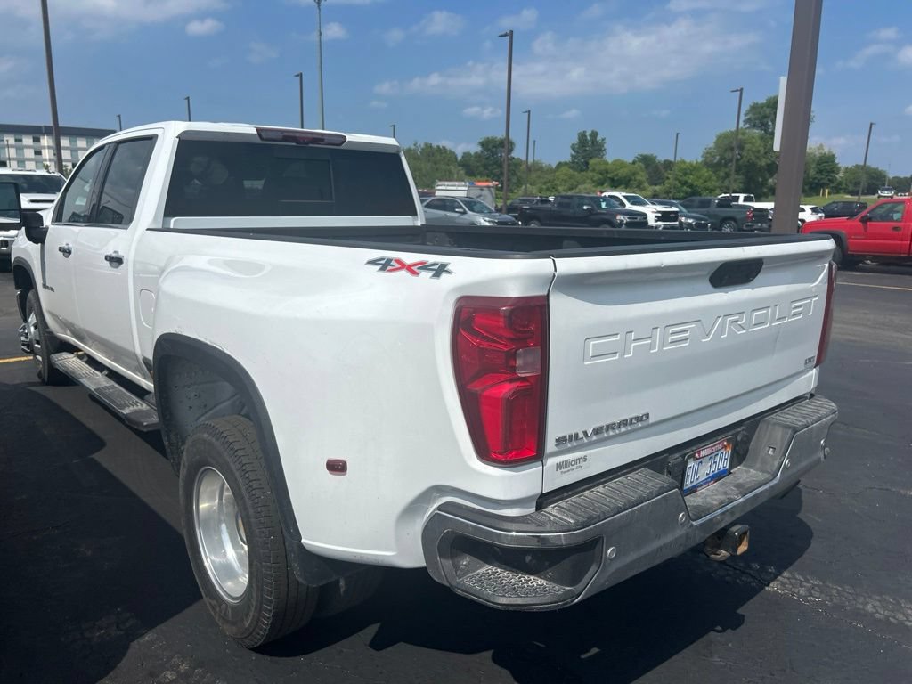 Used 2024 Chevrolet Silverado 3500 LTZ w/ LTZ Plus Package AWD/4WD image 8