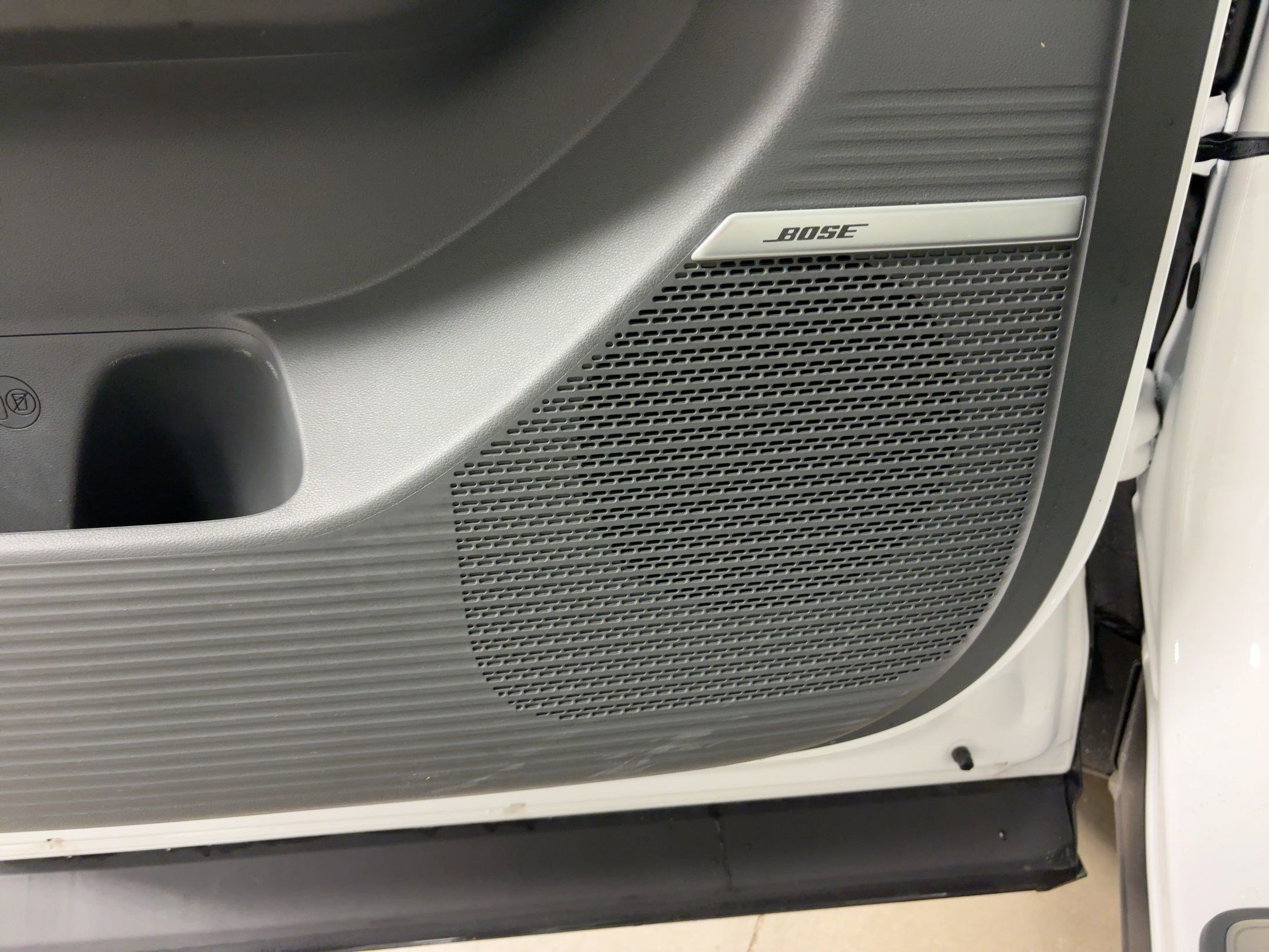 Used 2024 Hyundai Santa Fe Calligraphy image 21