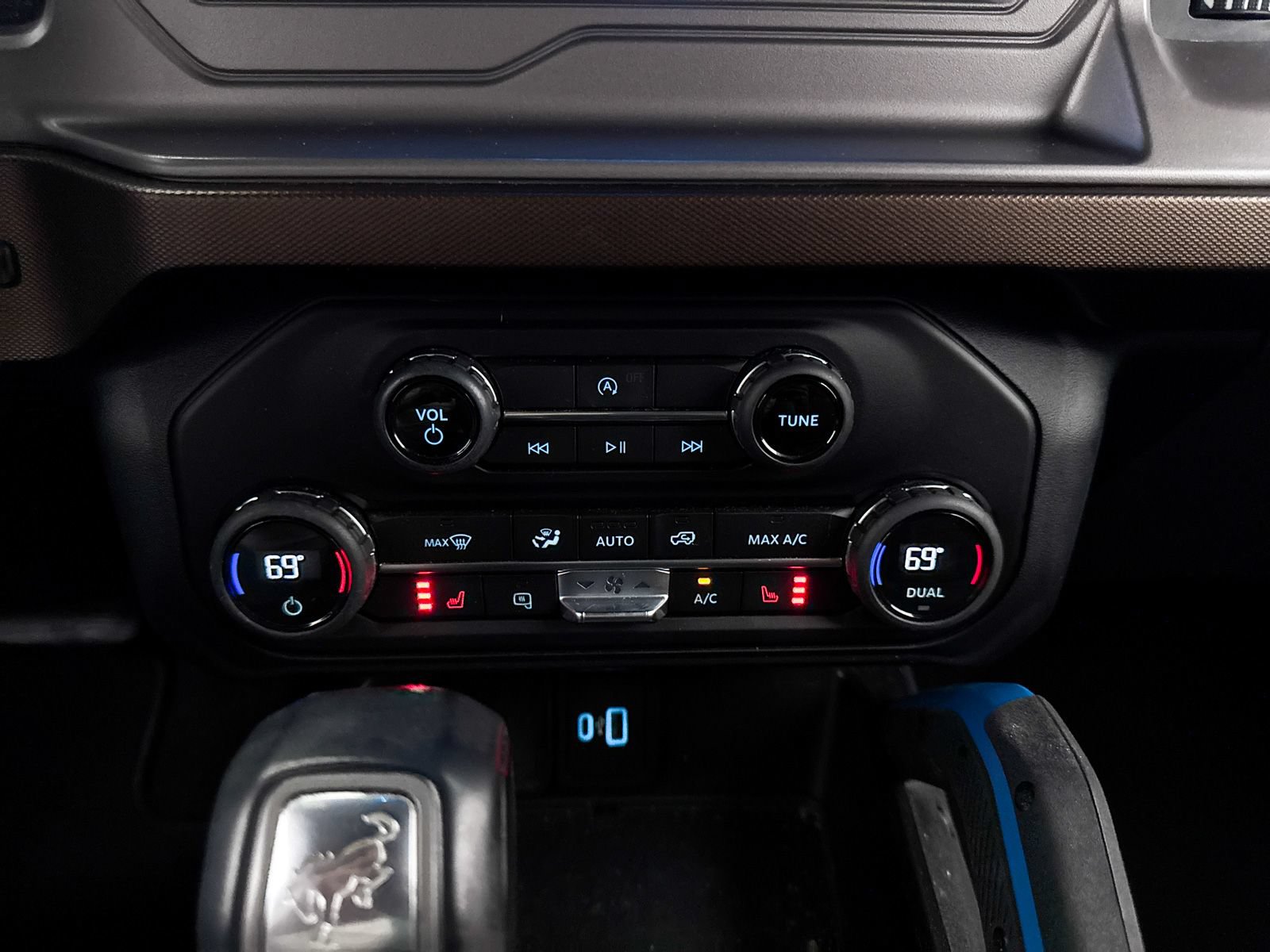 Used 2021 Ford Bronco Outer Banks AWD/4WD image 21