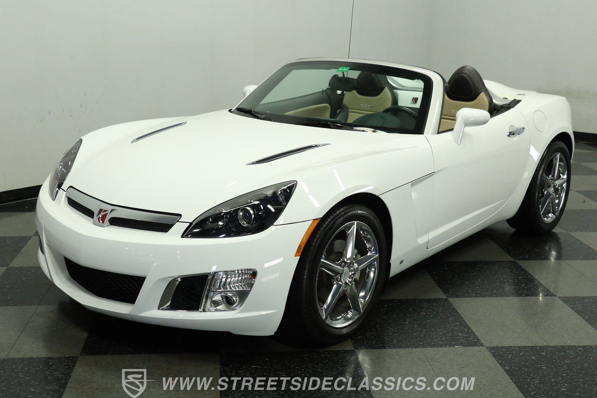 Used 2009 Saturn Sky Red Line image 18
