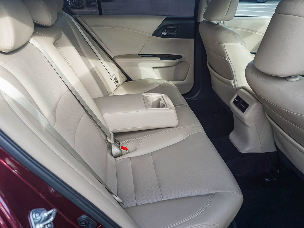 Used 2016 Honda Accord EX-L image 13