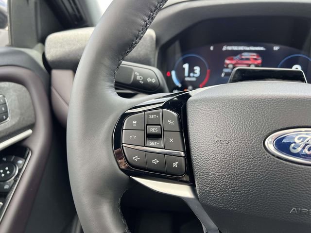 New 2026 Ford Explorer Platinum w/ LUX Leather Package image 13