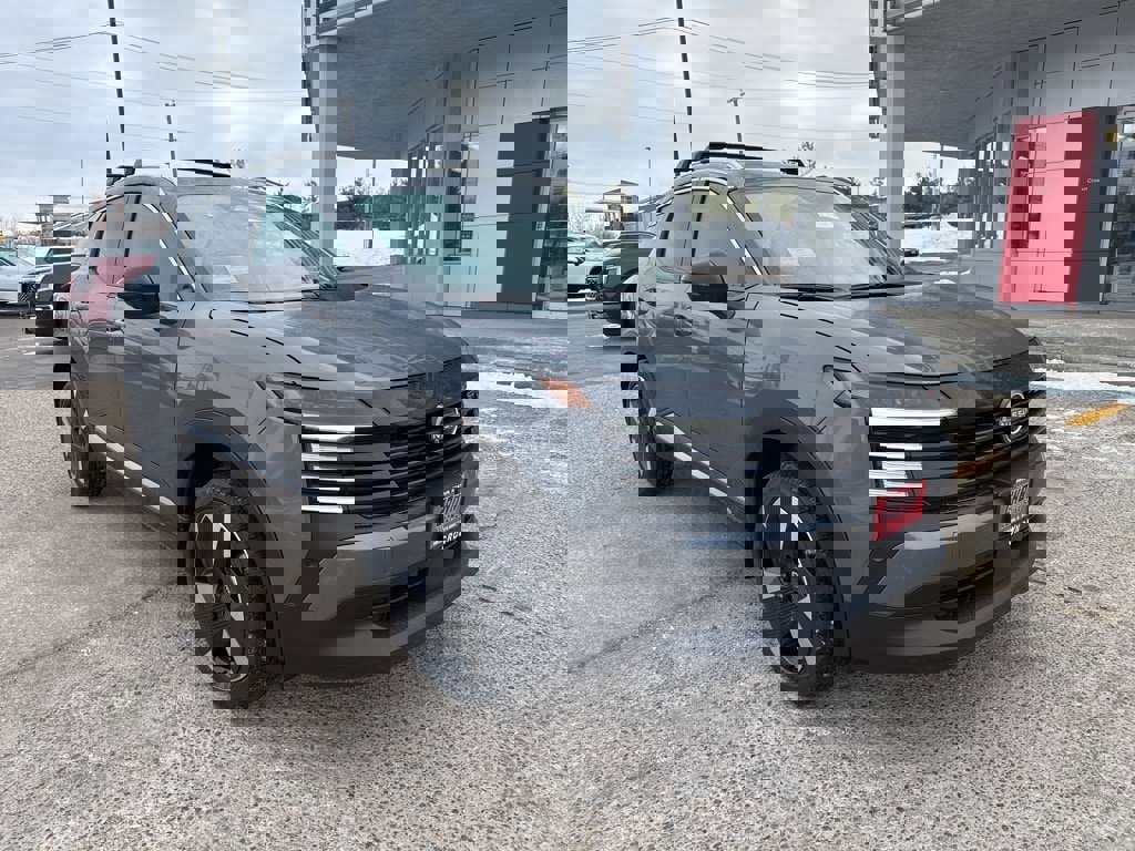 New 2026 Nissan Kicks SR image 2