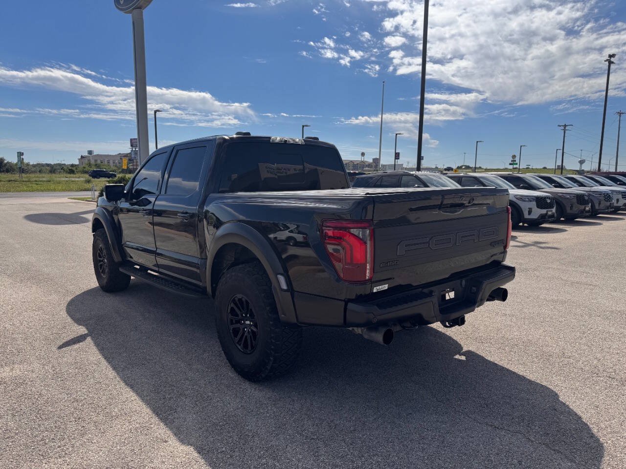Used 2024 Ford F150 Raptor AWD/4WD image 20