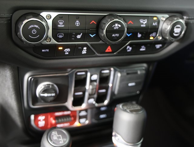 New 2025 Jeep Wrangler Unlimited Rubicon 392 image 17