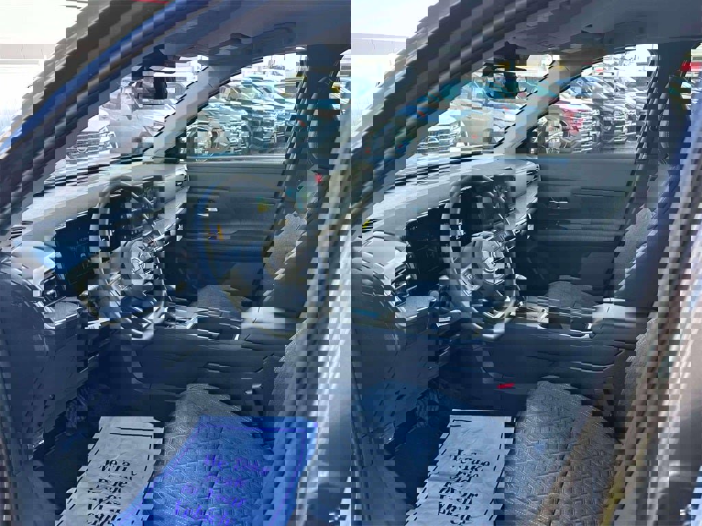 New 2026 Nissan Kicks SV w/ Illumination Package image 10