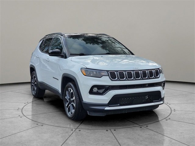Certified 2023 Jeep Compass Limited image 14