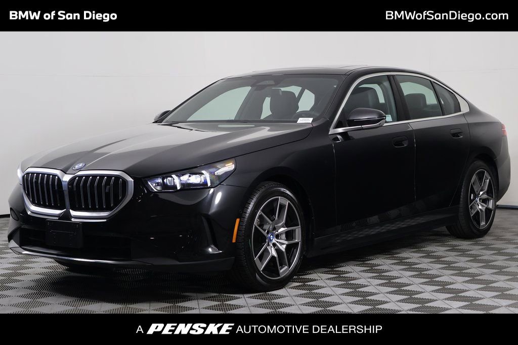 Used 2025 BMW i5 xDrive40 image 1