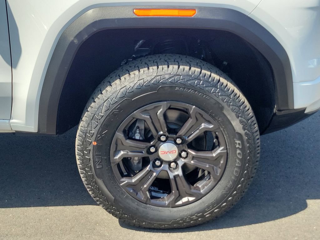 Used 2023 GMC Canyon Elevation RWD image 5