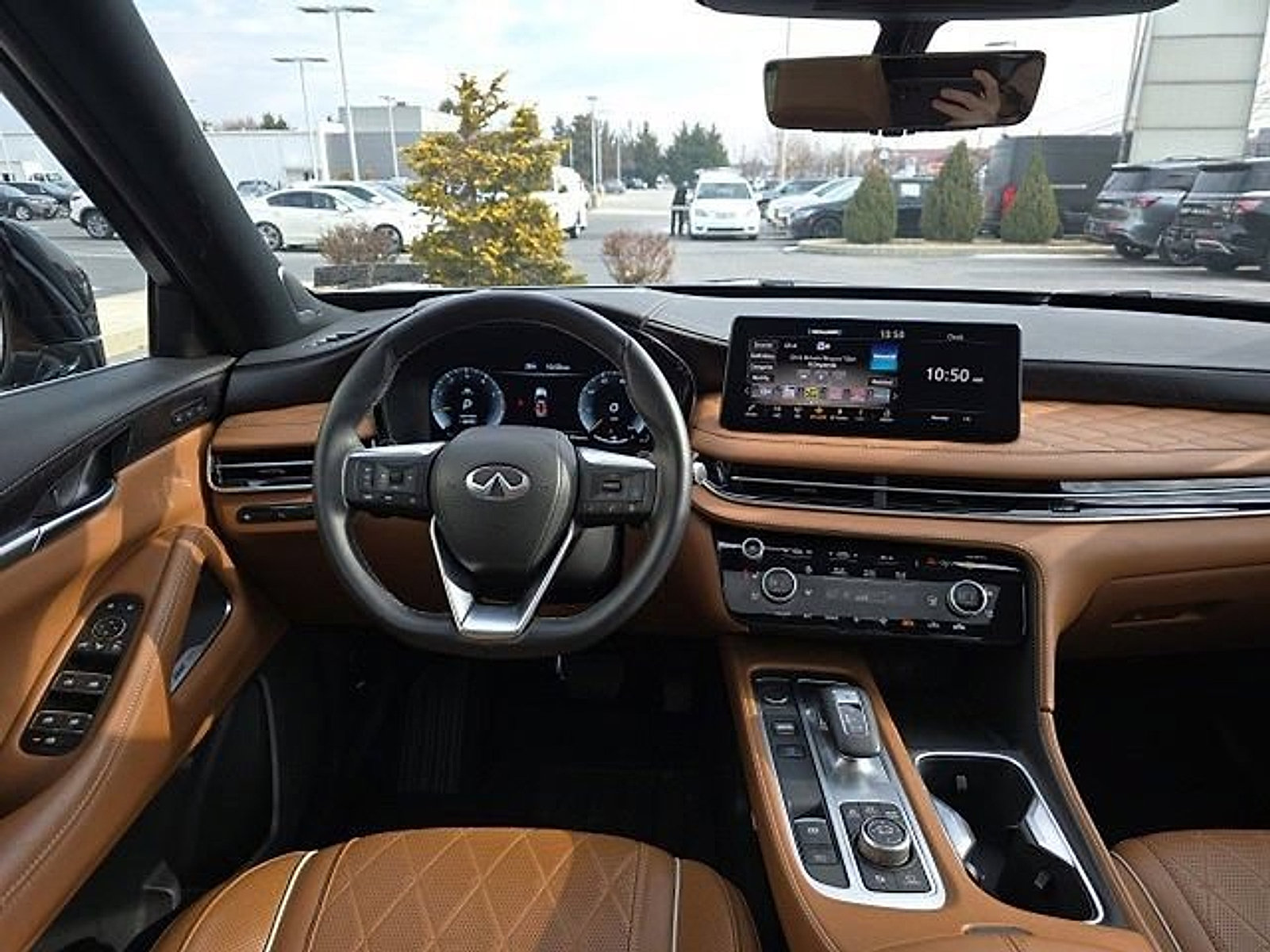Certified 2025 INFINITI QX60 Autograph w/ Cargo Package AWD/4WD image 9