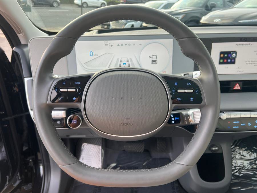 Used 2024 Hyundai Ioniq 5 Limited image 14