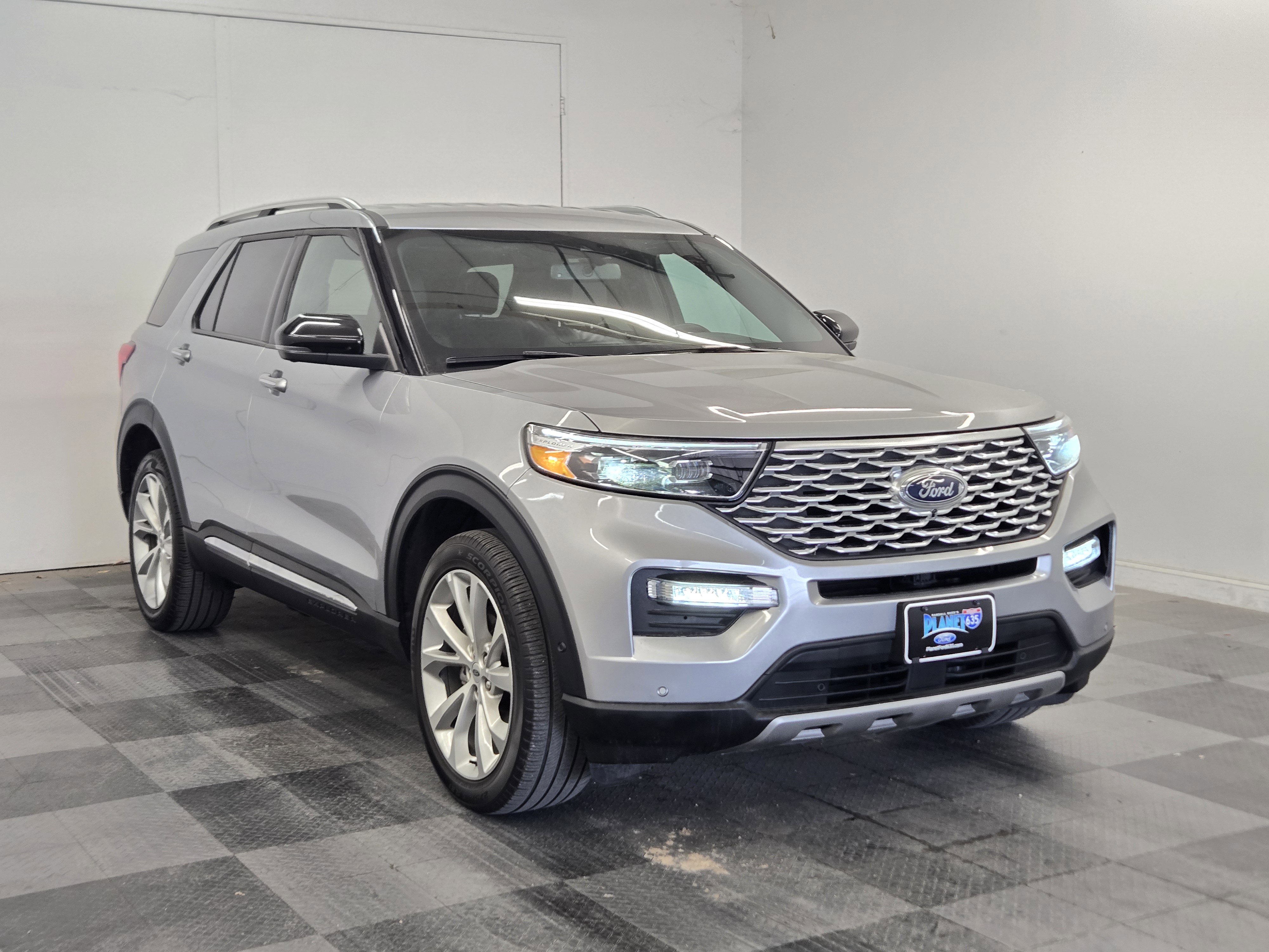 Used 2023 Ford Explorer Platinum AWD/4WD video 2