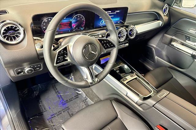 New 2026 Mercedes-Benz GLB 250 image 9