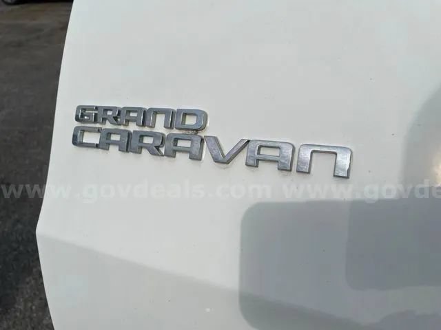 Used 2013 Dodge Grand Caravan SE FWD image 27