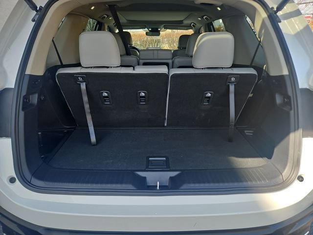 Certified 2024 Honda Pilot Touring image 21