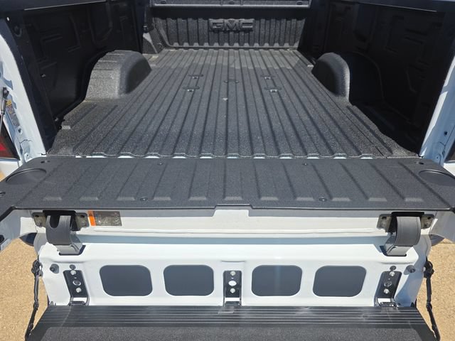 New 2026 GMC Sierra 3500 Denali Ultimate AWD/4WD image 23