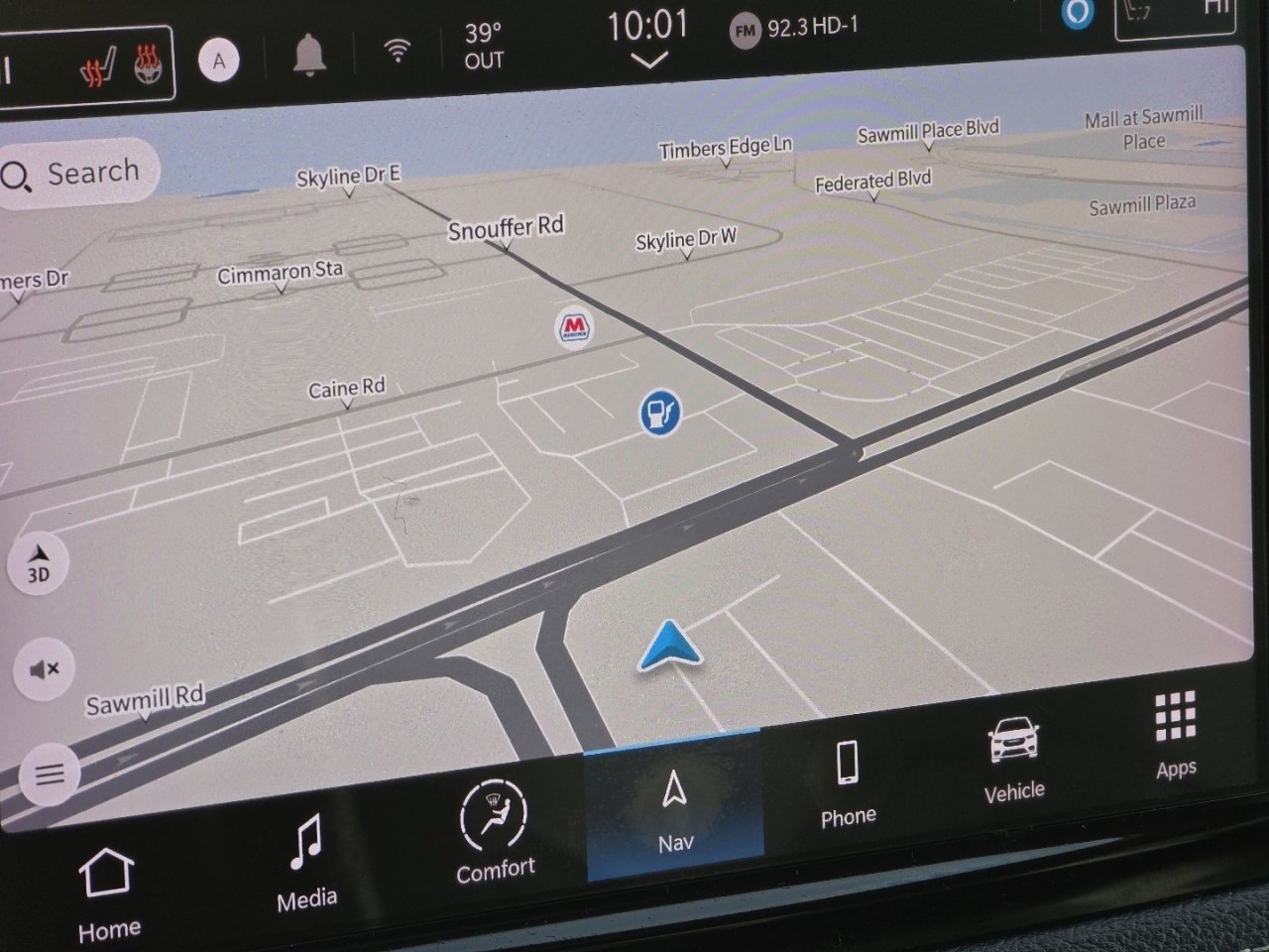 Used 2022 Chrysler Pacifica Limited w/ Uconnect Theater Family Group image 4