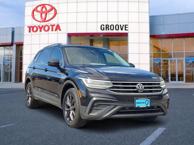 Used 2022 Volkswagen Tiguan SE AWD/4WD image 8