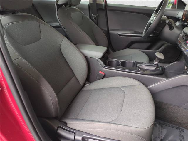 Used 2025 Kia K4 FWD image 20