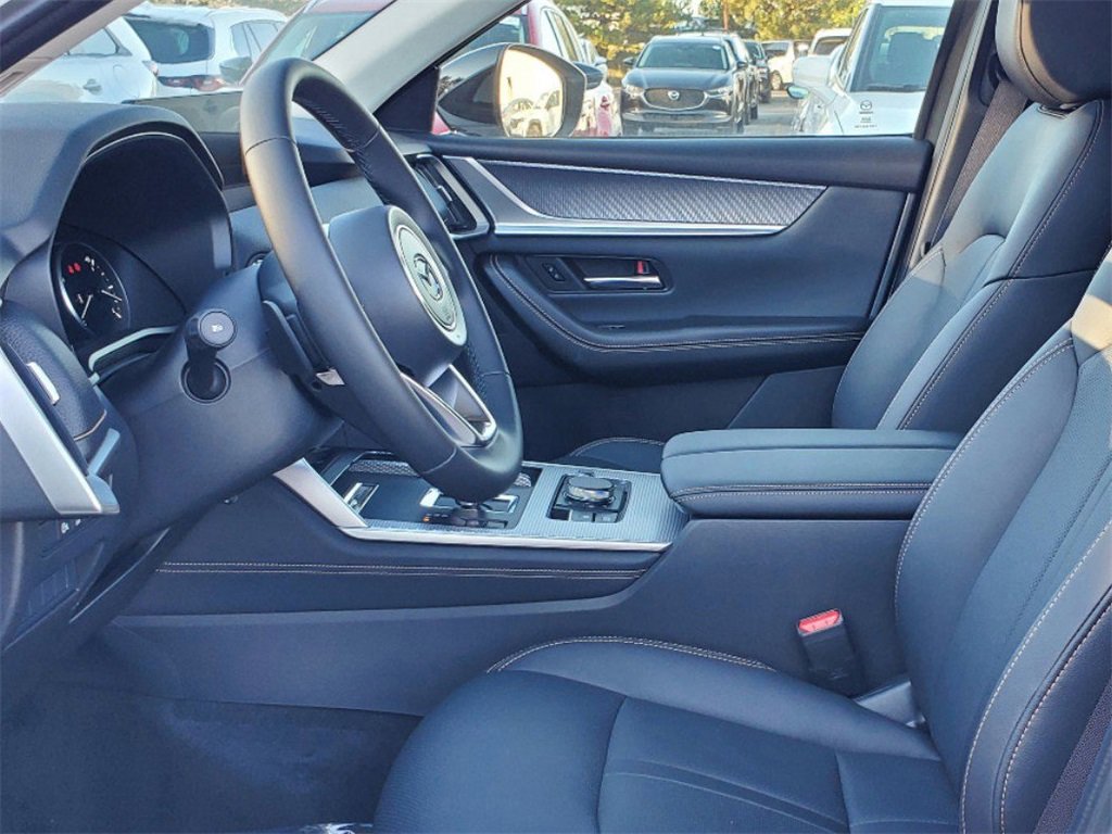New 2025 MAZDA CX-70 3.3 Turbo w/ Preferred Package image 13