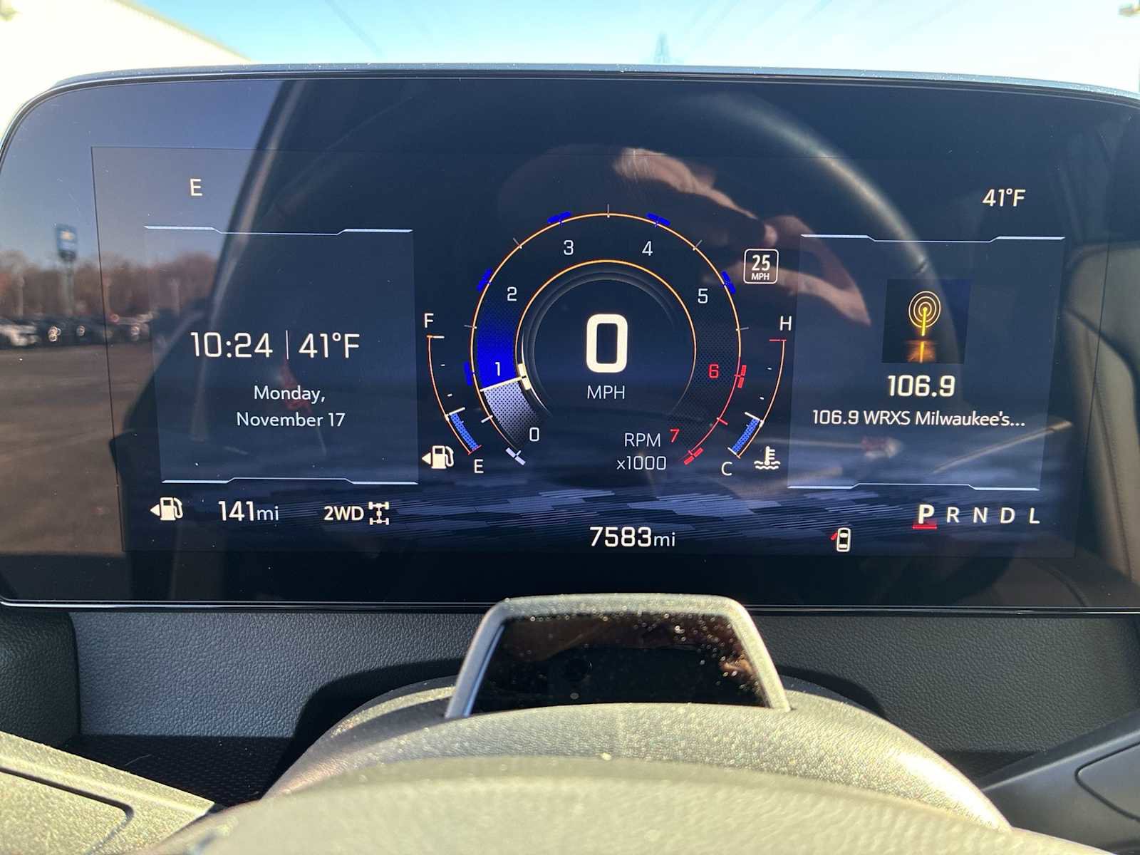 Certified 2025 Chevrolet Traverse RS image 11