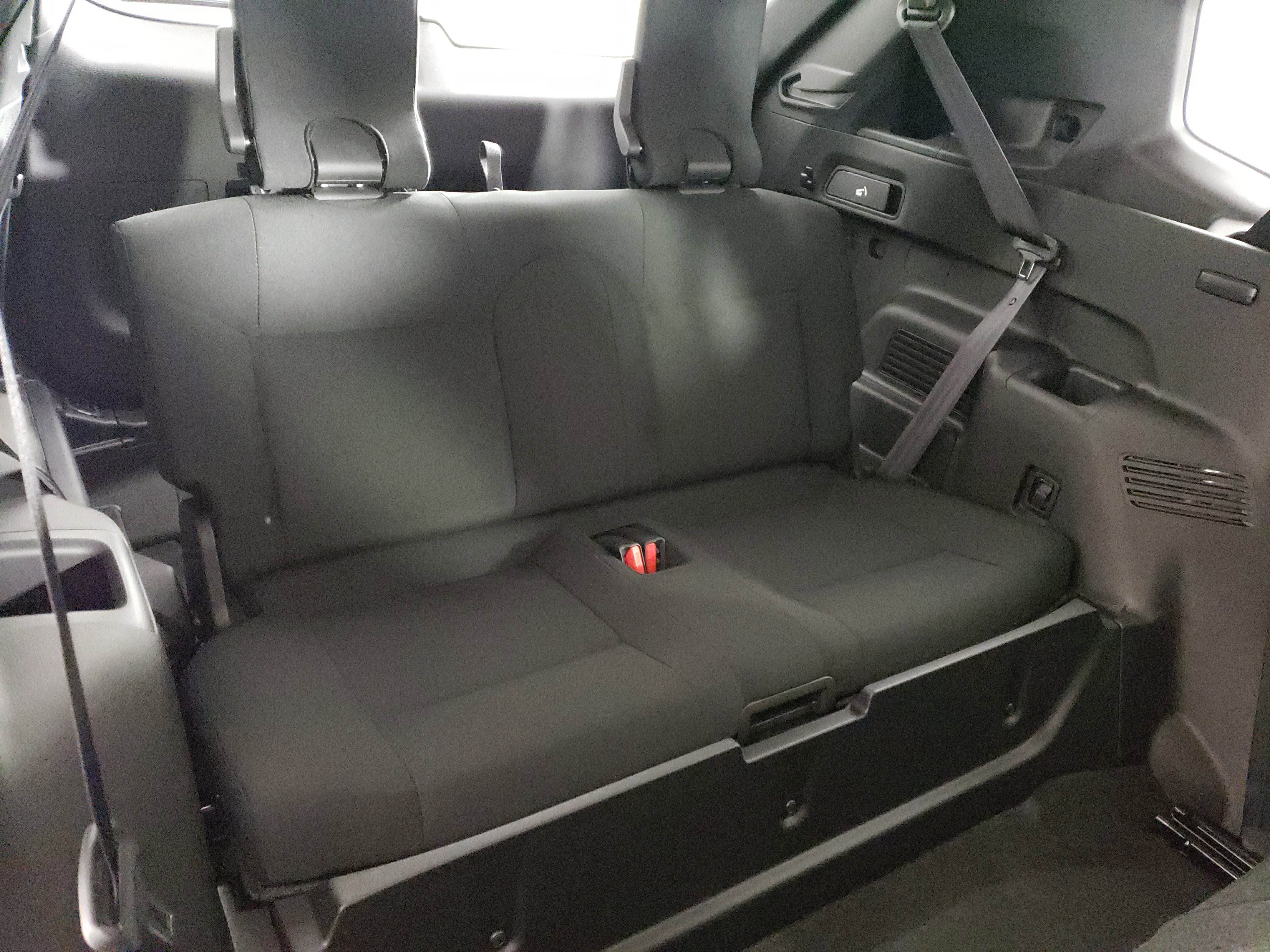 New 2026 Mitsubishi Outlander ES image 12