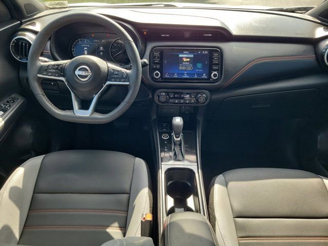 Certified 2023 Nissan Kicks SR w/ SR Premium Package image 18