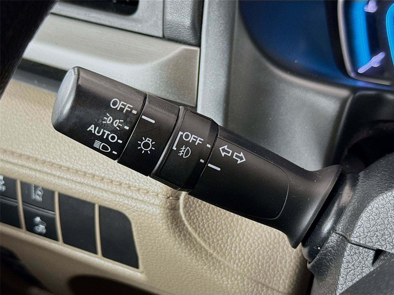 Used 2019 Honda Odyssey EX image 5