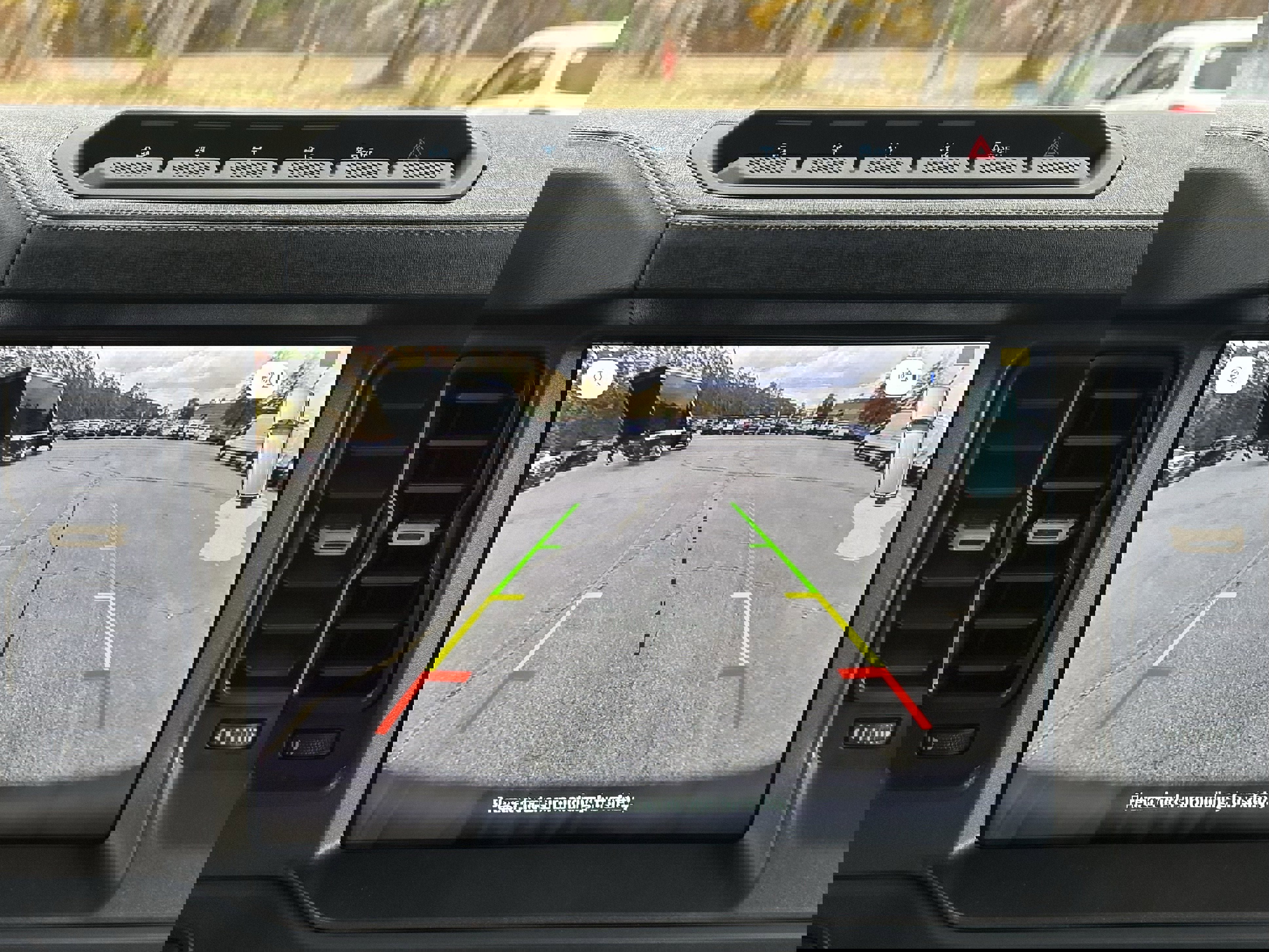 New 2025 Ford Bronco Badlands image 4