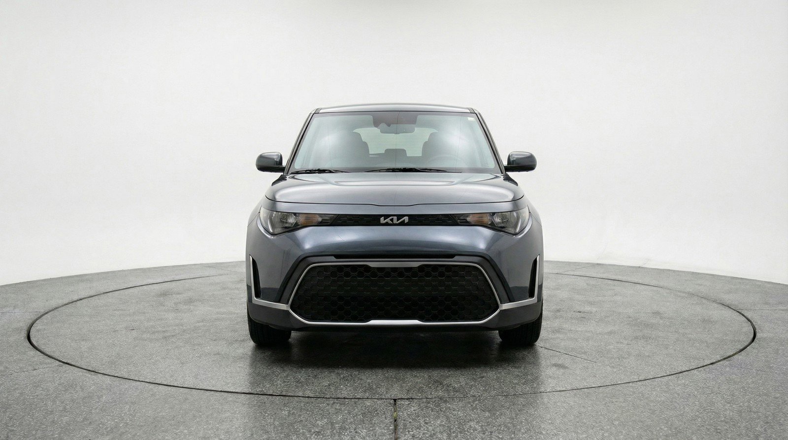 Used 2025 Kia Soul LX w/ LX Technology Package image 1