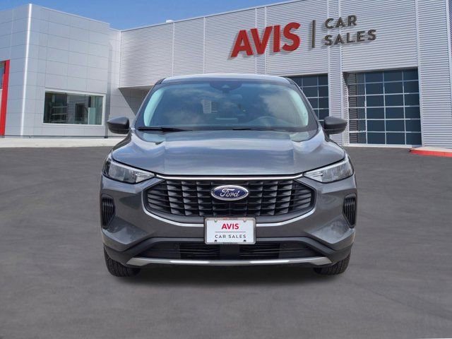 Used 2025 Ford Escape Active AWD/4WD image 2