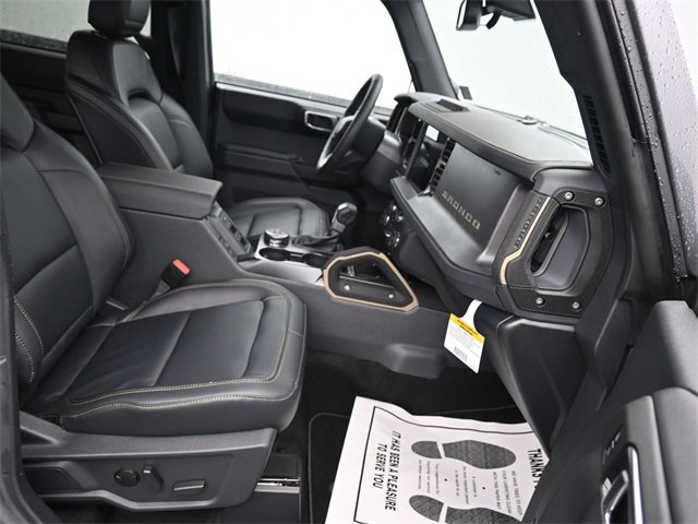 New 2025 Ford Bronco Badlands image 8