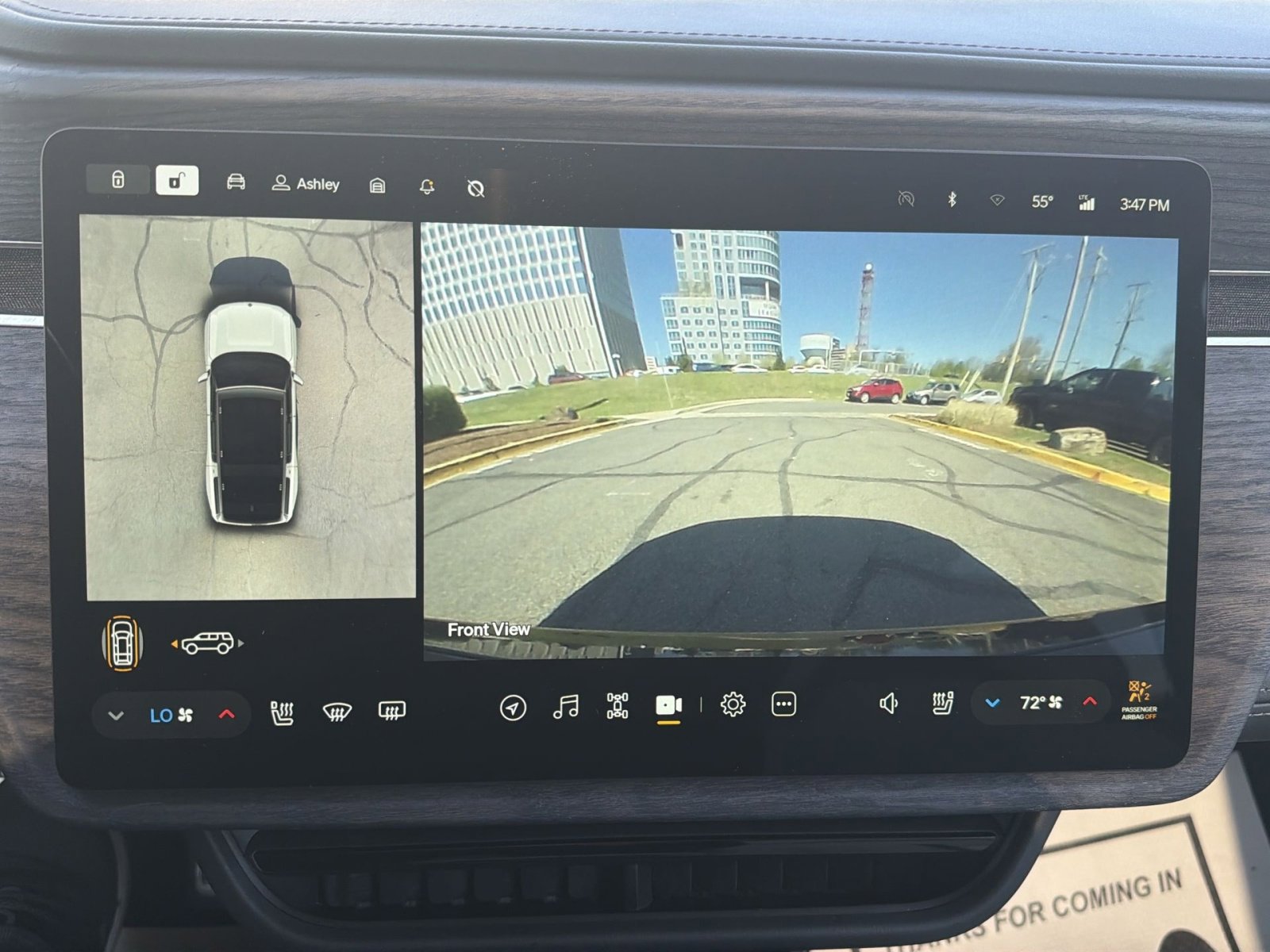Used 2024 Rivian R1S Adventure image 19