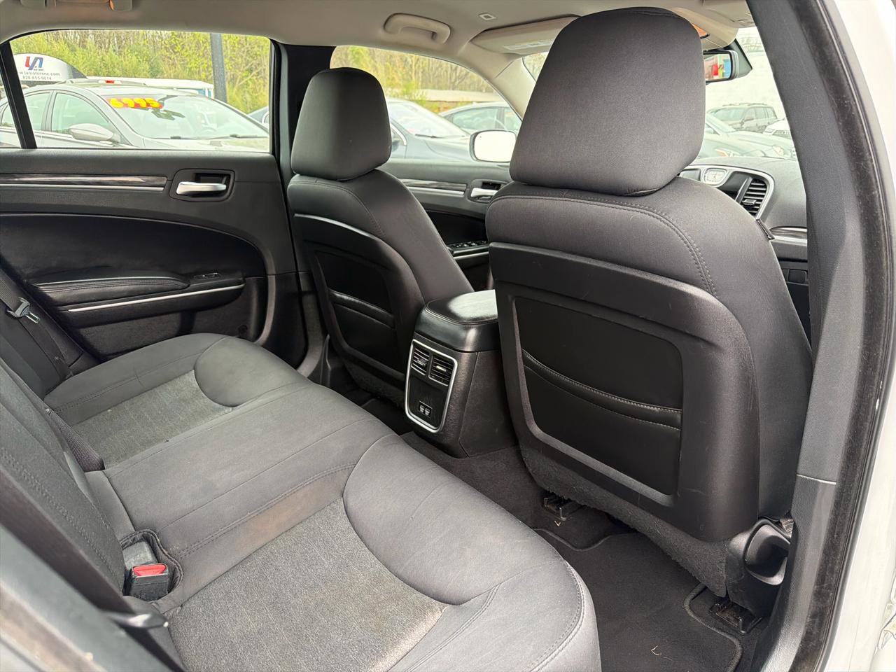 Used 2019 Chrysler 300 Touring w/ Sport Appearance Package image 14