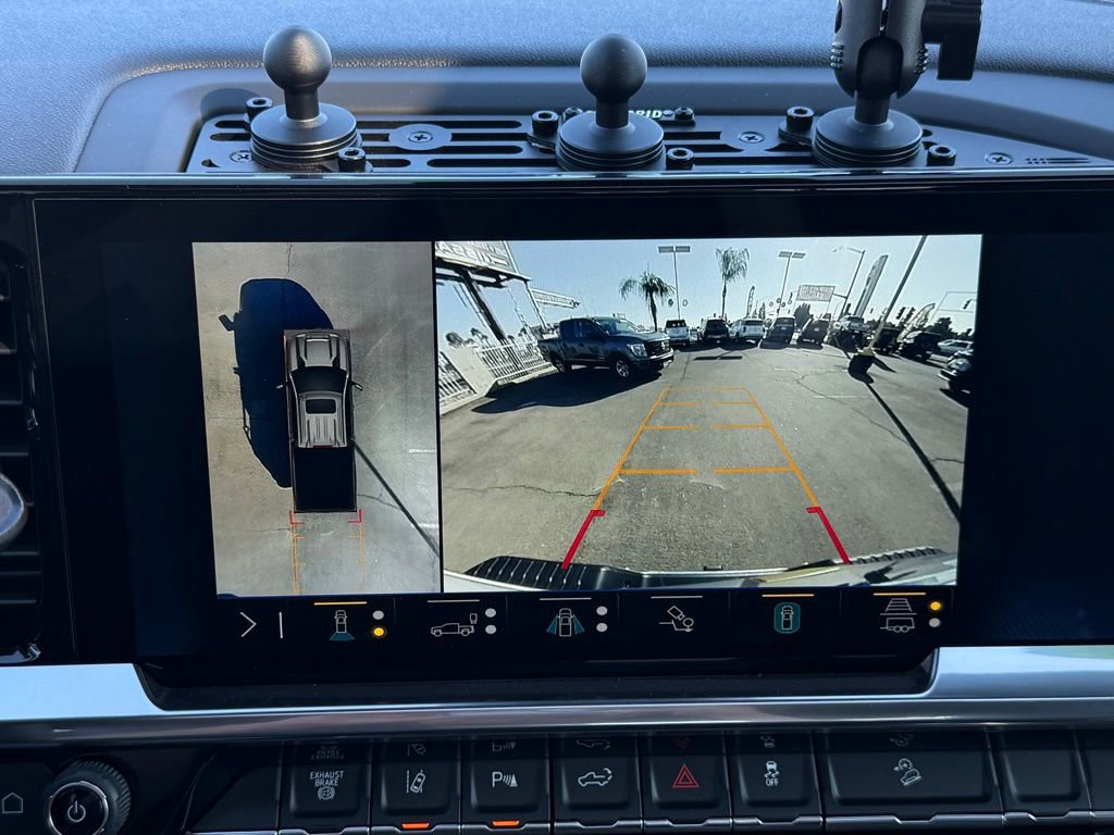 Used 2024 Chevrolet Silverado 2500 LTZ w/ LTZ Convenience Package image 30