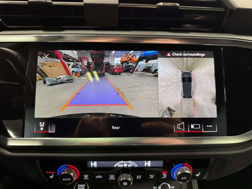 Used 2024 Audi Q3 2.0T Premium Plus w/ Premium Plus Package image 28